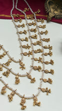 Load image into Gallery viewer, Statement multilayer pearl necklace