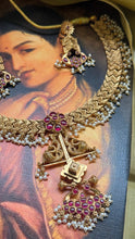 Load image into Gallery viewer, Statement vintage style necklace set