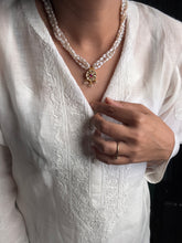 Load image into Gallery viewer, Pearl bunch kundan work necklace