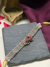 Load image into Gallery viewer, Kundan and pearl choker in silver 925