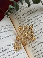 Load image into Gallery viewer, Statement vintage 925gold polish brooch