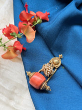 Load image into Gallery viewer, Gold polished, vintage style pendant in silver 925