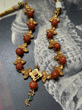 Load image into Gallery viewer, Vintage style statement necklace