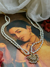 Load image into Gallery viewer, Pearl bunch kundan necklace 6