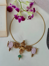 Load image into Gallery viewer, Statement vintage pendant hasli necklace