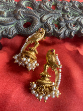 Load image into Gallery viewer, Parrot Statement gold polish Jhumka Earrings