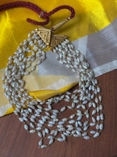 Load image into Gallery viewer, Rice pearl bunch on silver