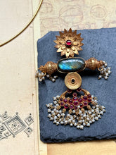 Load image into Gallery viewer, Vintage style pendant in silver 925 and gold polish