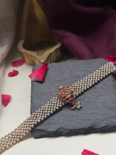 Load image into Gallery viewer, Kundan and pearl choker in silver 925
