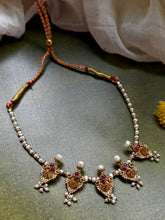 Load image into Gallery viewer, Pearl & silver necklace