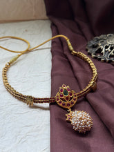 Load image into Gallery viewer, Statement attigai in silver 925 and gold polish