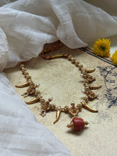 Load image into Gallery viewer, Silver & pearl necklace