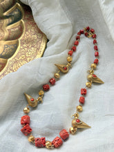 Load image into Gallery viewer, Coral & bird necklace in gold tone