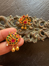 Load image into Gallery viewer, 92.5 gold polish silver earrings