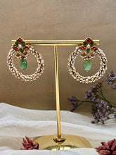 Load image into Gallery viewer, Kundan earrings