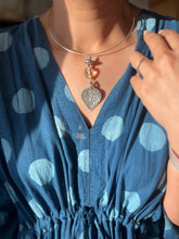 Load image into Gallery viewer, Contemporary vintage silver pendant hasli 10