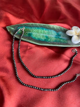 Load image into Gallery viewer, Silver black beads anklet