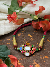 Load image into Gallery viewer, Kundan choker with adjustable thread work