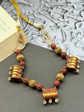 Load image into Gallery viewer, Statement vintage style pendant necklace