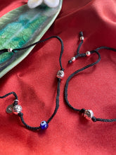 Load image into Gallery viewer, Thread Anklet -8