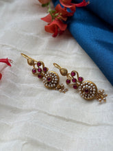 Load image into Gallery viewer, Vintage style statement earrings