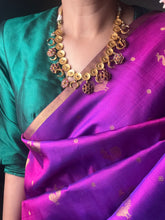 Load image into Gallery viewer, Statement vintage style necklace set in silver 925 & gold polish
