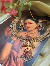 Load image into Gallery viewer, Statement vintage style necklace set