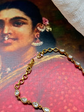 Load image into Gallery viewer, Kundan necklace in silver 925 and gold polish