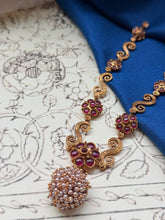 Load image into Gallery viewer, Vintage style necklace in silver 925 and gold polish