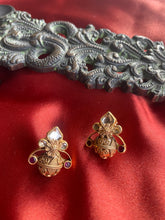 Load image into Gallery viewer, Silver 92.5 gold polish kundan dolki earrings