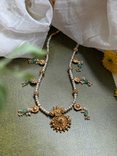 Load image into Gallery viewer, Pearl necklace