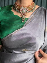 Load image into Gallery viewer, One of a kind statement kundan choker necklace