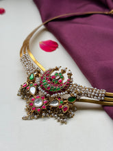 Load image into Gallery viewer, Statement vintage style pearl hasli