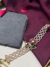 Load image into Gallery viewer, Kundan and pearl choker in silver 925