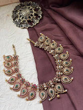 Load image into Gallery viewer, Statement mango necklace in silver 925