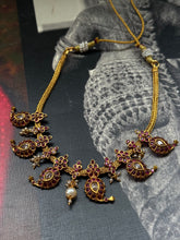 Load image into Gallery viewer, Classic style mango necklace