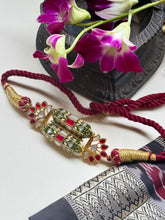 Load image into Gallery viewer, Meenakari Kundan choker with thread work