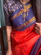 Load image into Gallery viewer, Statement vintage 925gold polish hasli with pendant-13