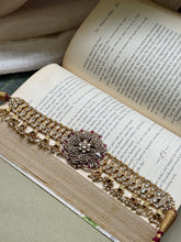 Load image into Gallery viewer, One of a kind kundan necklace in silver 925