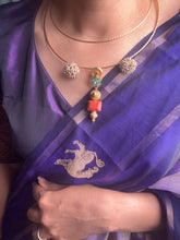 Load image into Gallery viewer, Vintage coral double layer hasli