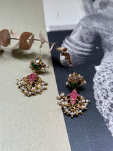Load image into Gallery viewer, Gold polish silver 925 earrings