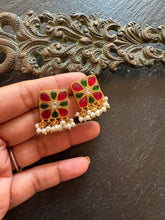 Load image into Gallery viewer, 92.5 gold polish silver earrings