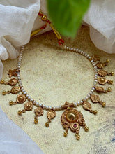 Load image into Gallery viewer, Pearl necklace