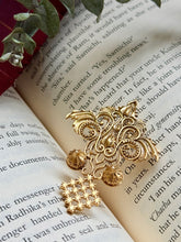 Load image into Gallery viewer, Statement vintage 925gold polish brooch