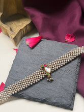 Load image into Gallery viewer, Kundan and pearl choker in silver 925