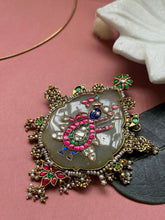 Load image into Gallery viewer, Statement shrinathji inlay work pendant