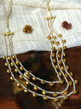 Load image into Gallery viewer, Multilayered pearl necklace
