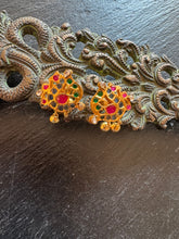 Load image into Gallery viewer, 92.5 gold polish silver earrings