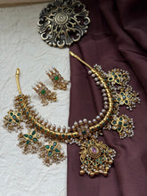 Load image into Gallery viewer, Statement guttapusalu necklace set in silver 925 and gold polish