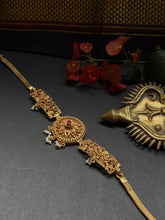 Load image into Gallery viewer, Statement vintage style choker necklace